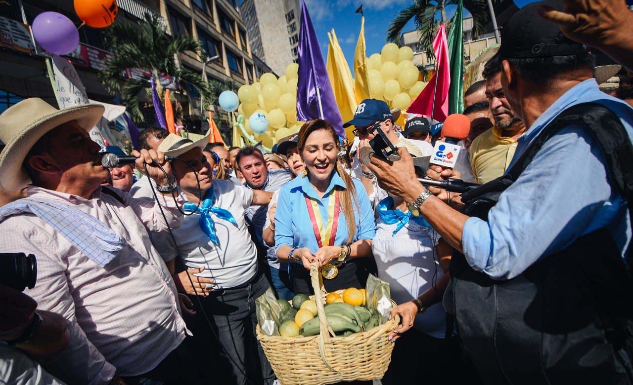 campesinos con adriana magali matiz